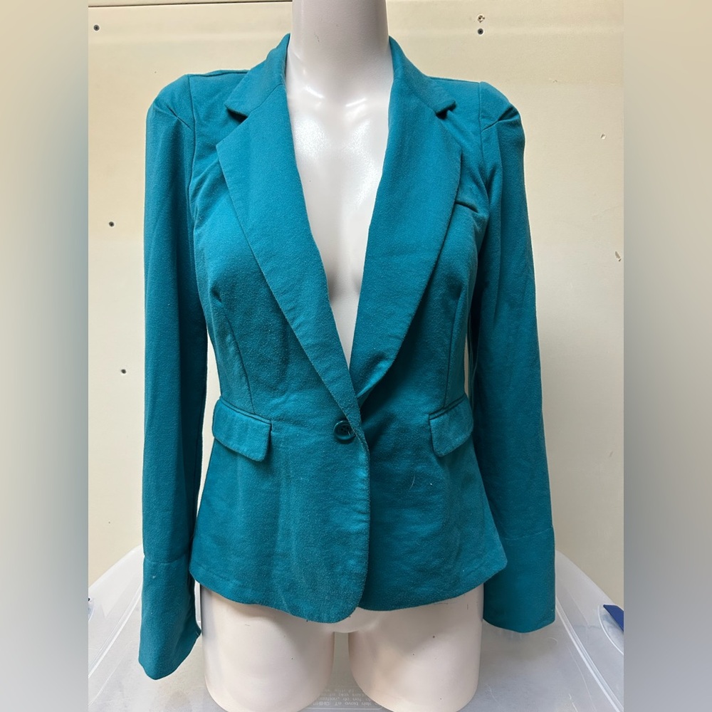 2/$20❤️- BLAZER | Women’s UK2LA blazer size large (fits like a med)